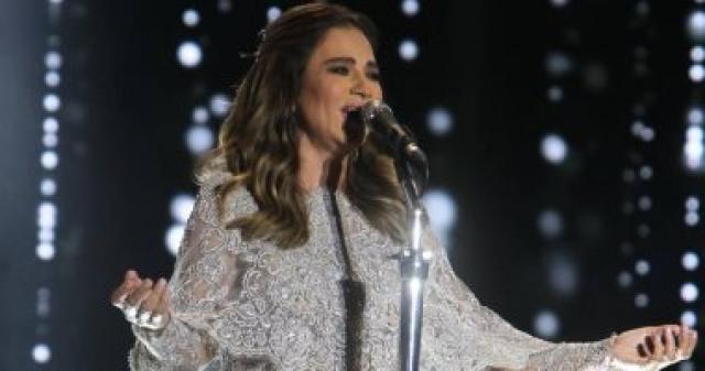جوليا بطرس