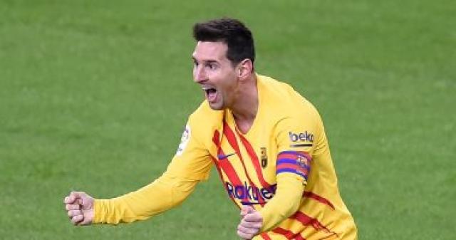 ميسي نجم برشلونة السابق