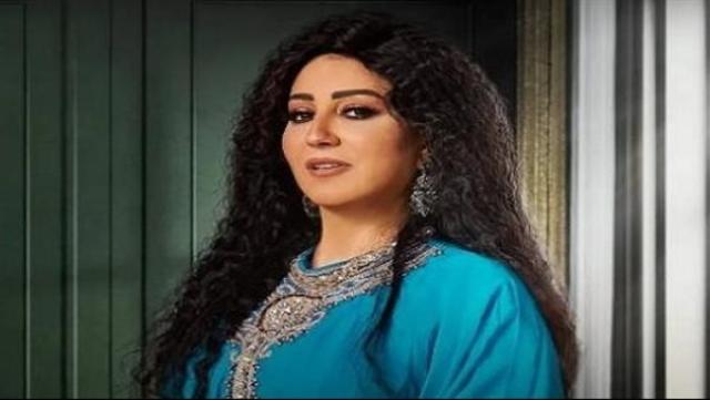 وفاء عامر
