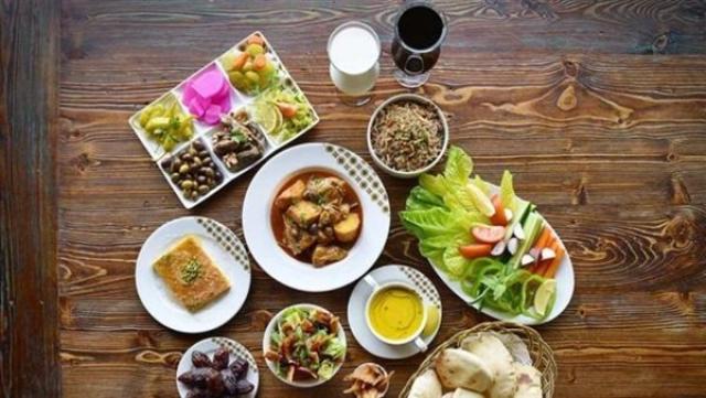 عدد ساعات صيام اليوم العاشر من رمضان