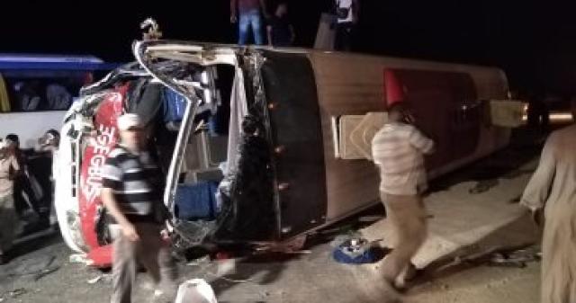 صور حادث تصادم الطريق الصحراوى بسوهاج
