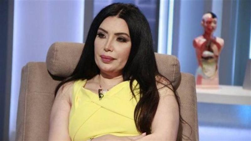 الفنانة عبير صبري
