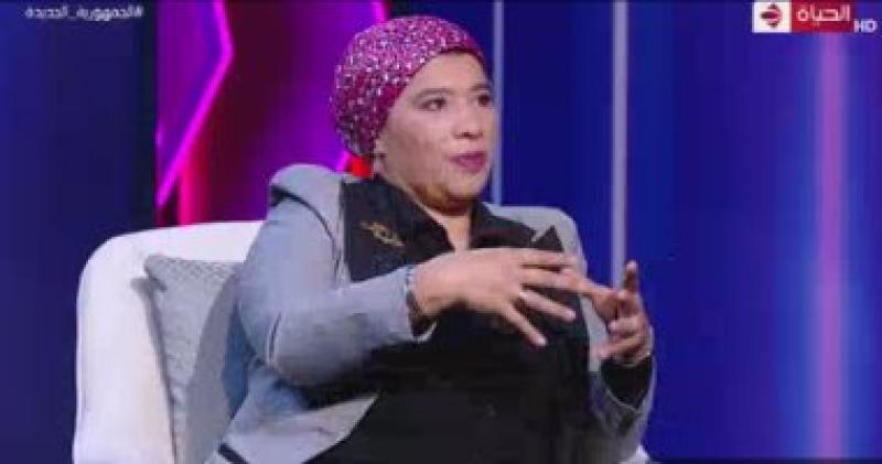 صاحبة فيديوهات شهيرة على السوشيال
