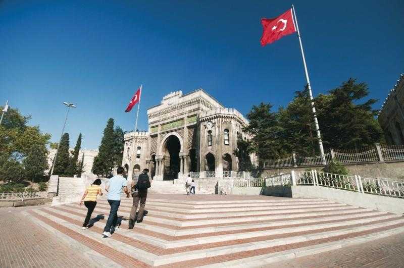 افضل الجامعات الحكومية لدراسة طب الاسنان في تركيا