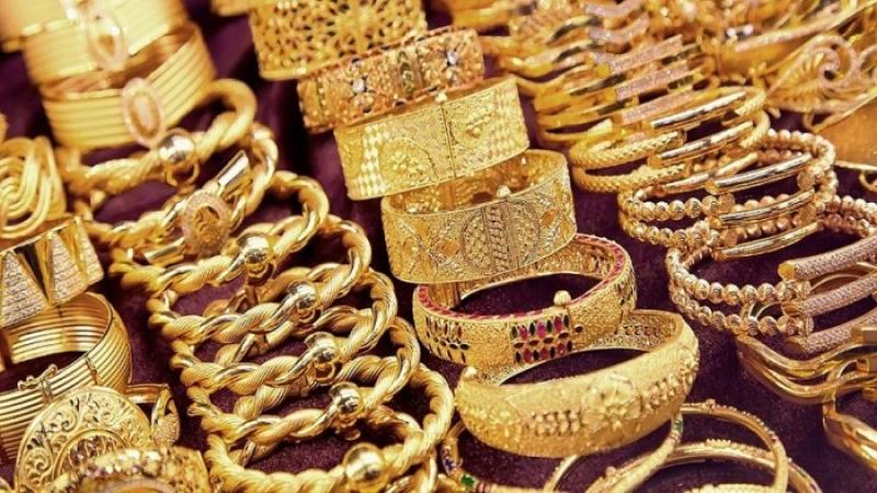 أسعار الذهب في مصر تواصل تراجعها بأسواق الصاغة